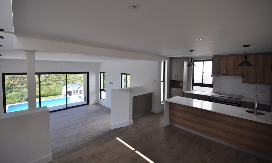 3 Bedroom Property for Sale in La Roche Western Cape